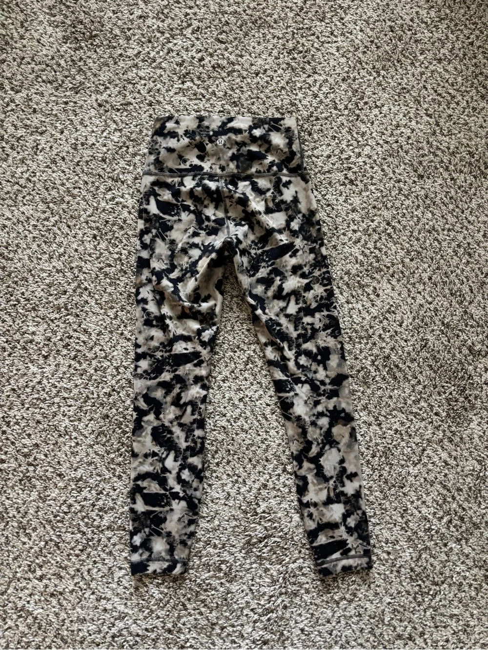 lululemon athletica Black, Cream & Tan Tie-Dye Leggings